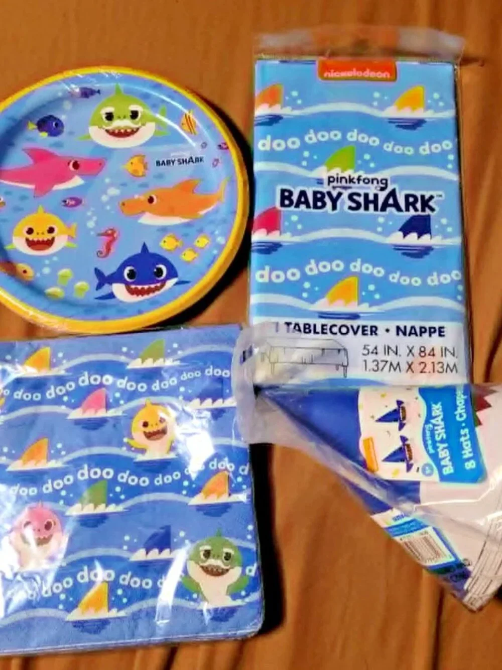new BABY SHARK BIRTHDAY PARTY SUPPLIES LOT hats plates napkins tablecover